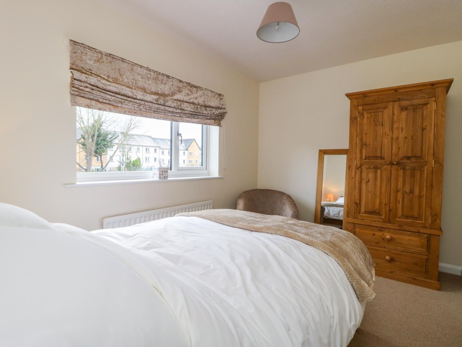 17 Fewster Way Villa York Exterior photo